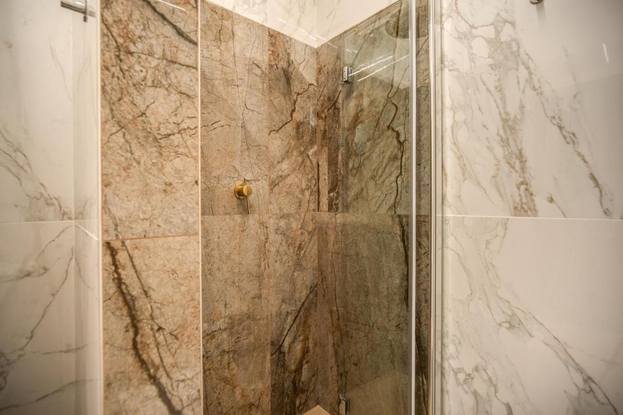 Apartament Downtown Srl - Cinque Terre Euphoria La Spezia Zewnętrze zdjęcie